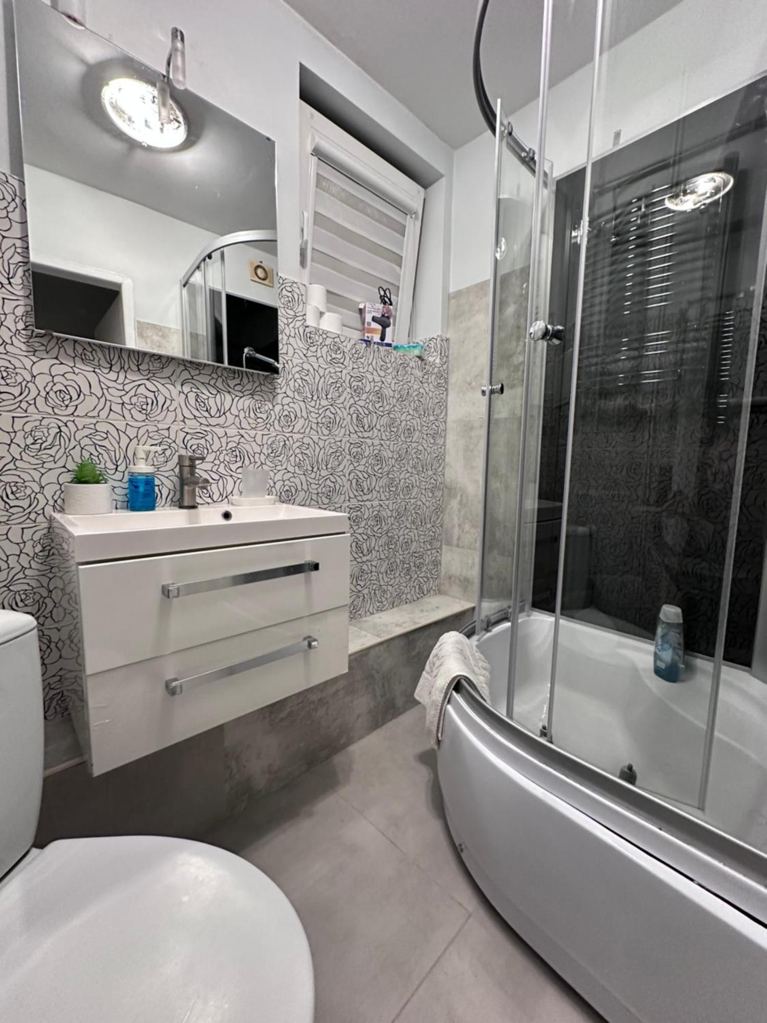 Cityaparthome6 Centrum Варшава Екстериор снимка