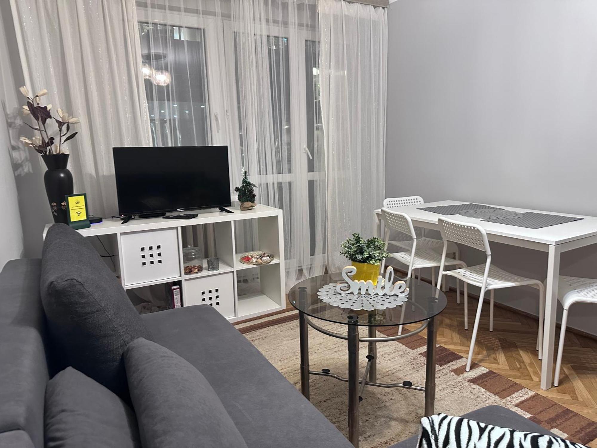 Cityaparthome6 Centrum Варшава Екстериор снимка